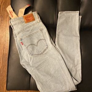 NWT skinny high waisted Levi’s jeans